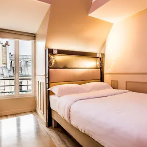 ** Hotel District Republique Frankreich